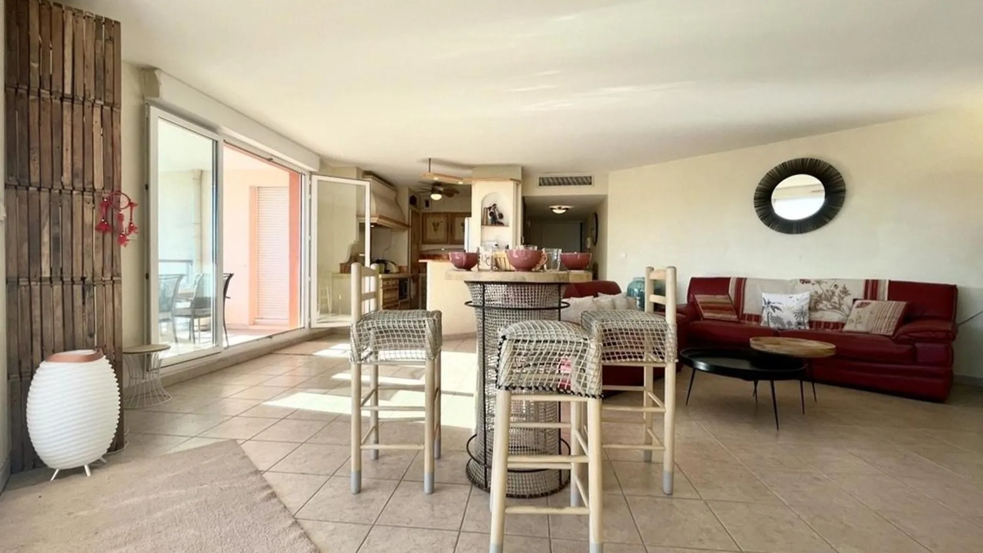 Cavalaire: Spacieux T4, 2 Terrasses, Clim, Parking, Animaux Acceptes - Fr-1-226B-180